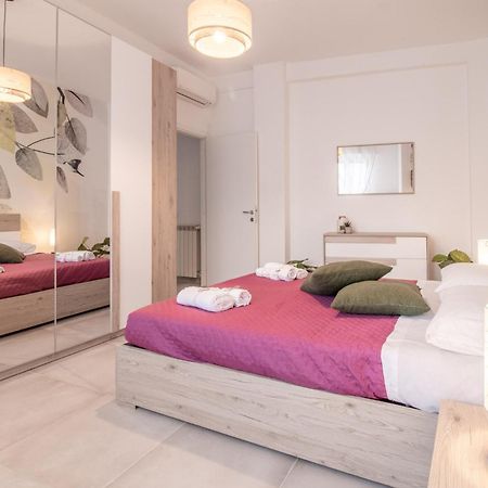Green House Exclusive Suite Near Metro A Róma Kültér fotó